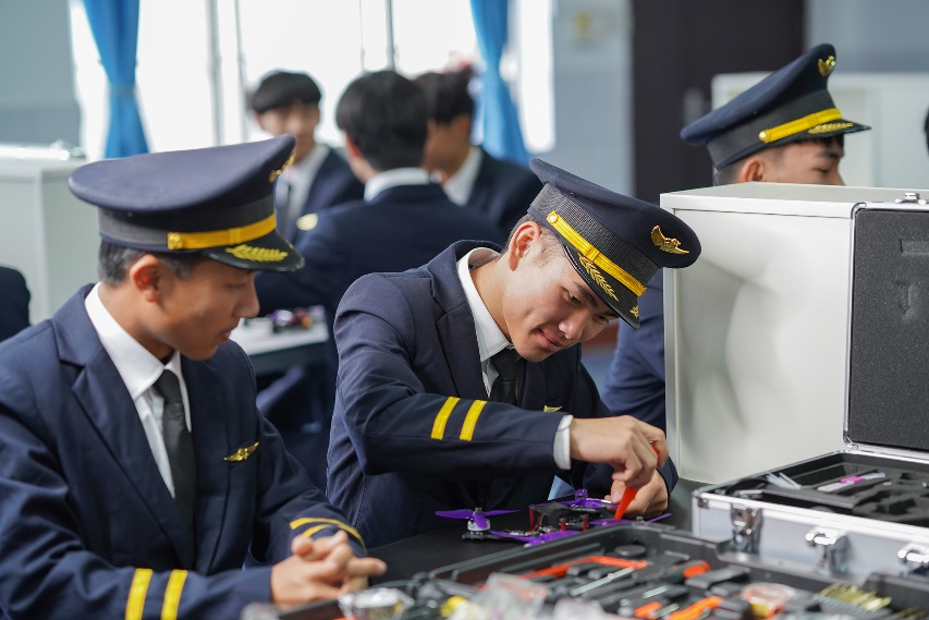 无人机科普，等你来加入！ ——400全讯白菜网无人机科普教育基地对外开放